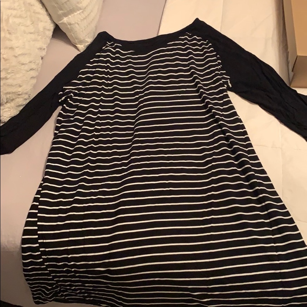 Nicole Miller lounge tunic
